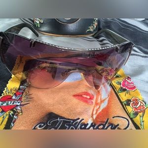 Ed Hardy sunglasses 🕶️